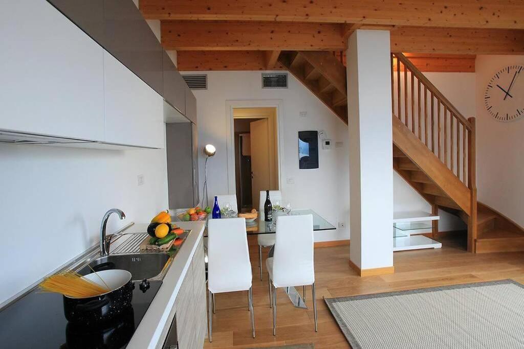 Lavanda House - Breathtaking View - Белано Екстериор снимка